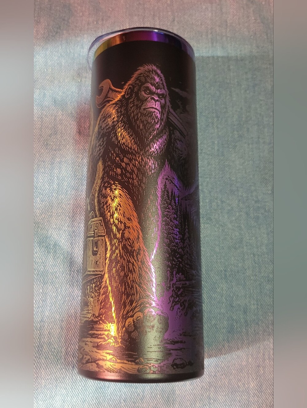New custom laser engraved color change 20oz Big Foot tumbler straw gift box